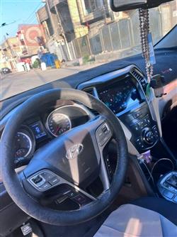 هيونداي سانتافي